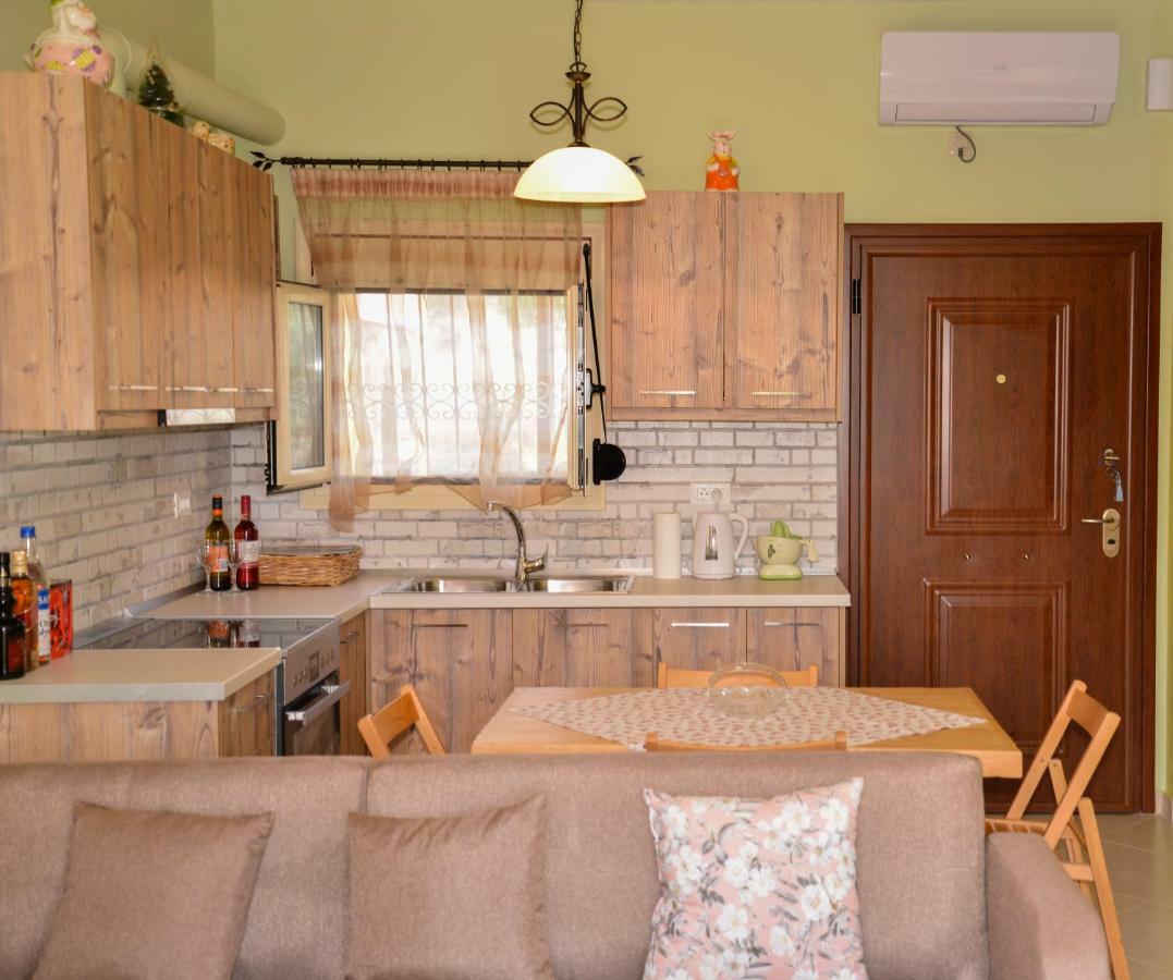 マラティアスAndri Houseアパートメント エクステリア 写真